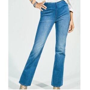 Soft Surroubndings Wome's Petites The Ultimate Denim Pull-On Bootcut Jeans